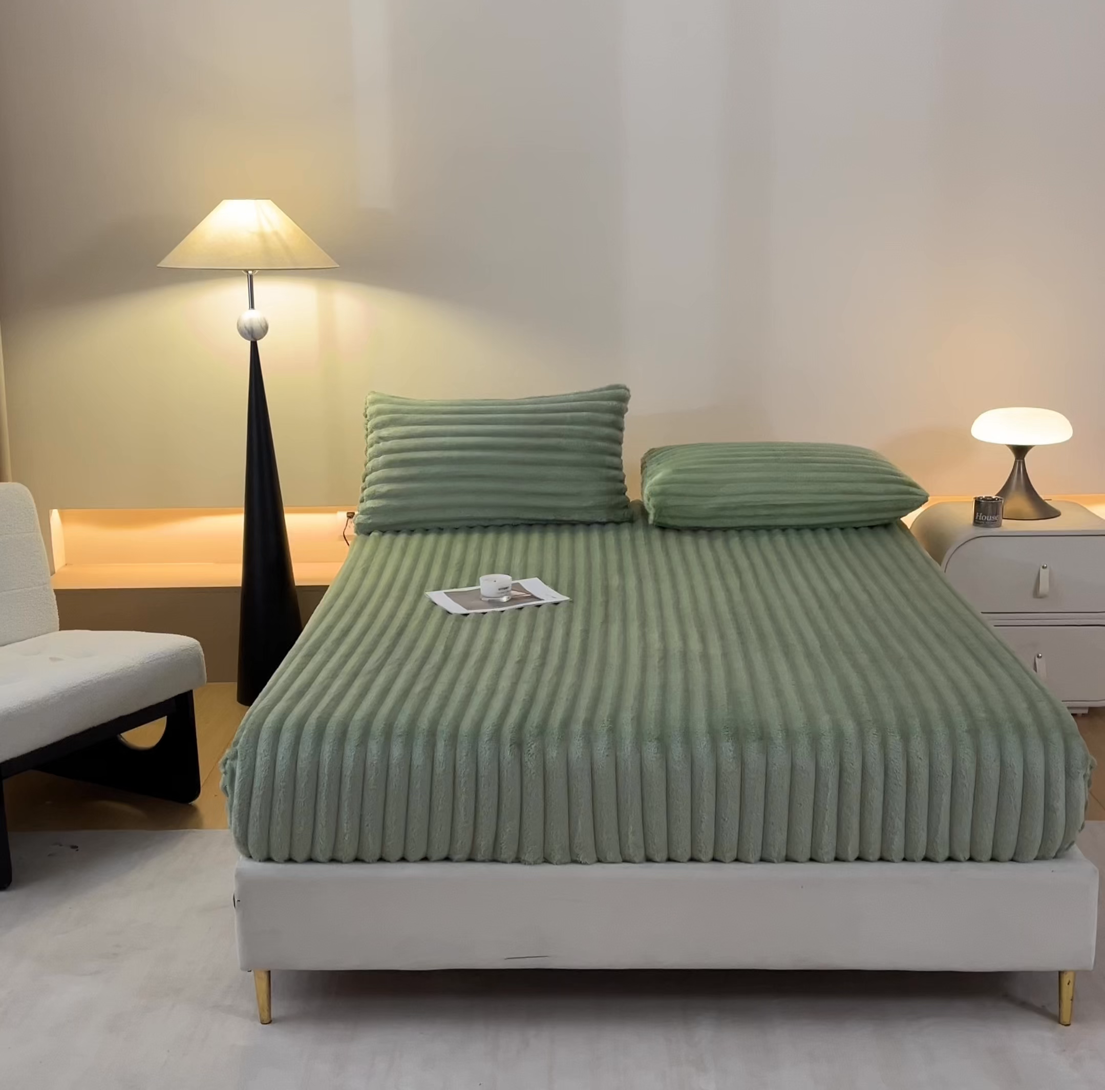 91家纺网 家纺一手货源 找家纺 酱子 2025新款兔毛绒大抽条床笠单品床笠床笠单件 抽条-床笠果绿