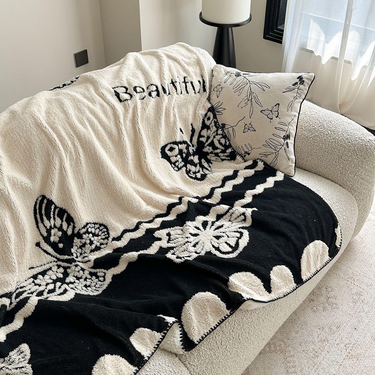 91家纺网 家纺一手货源 找家纺 繁花家居 2025新款阳离子羊羔绒毛毯毯子 蝶影柔梦