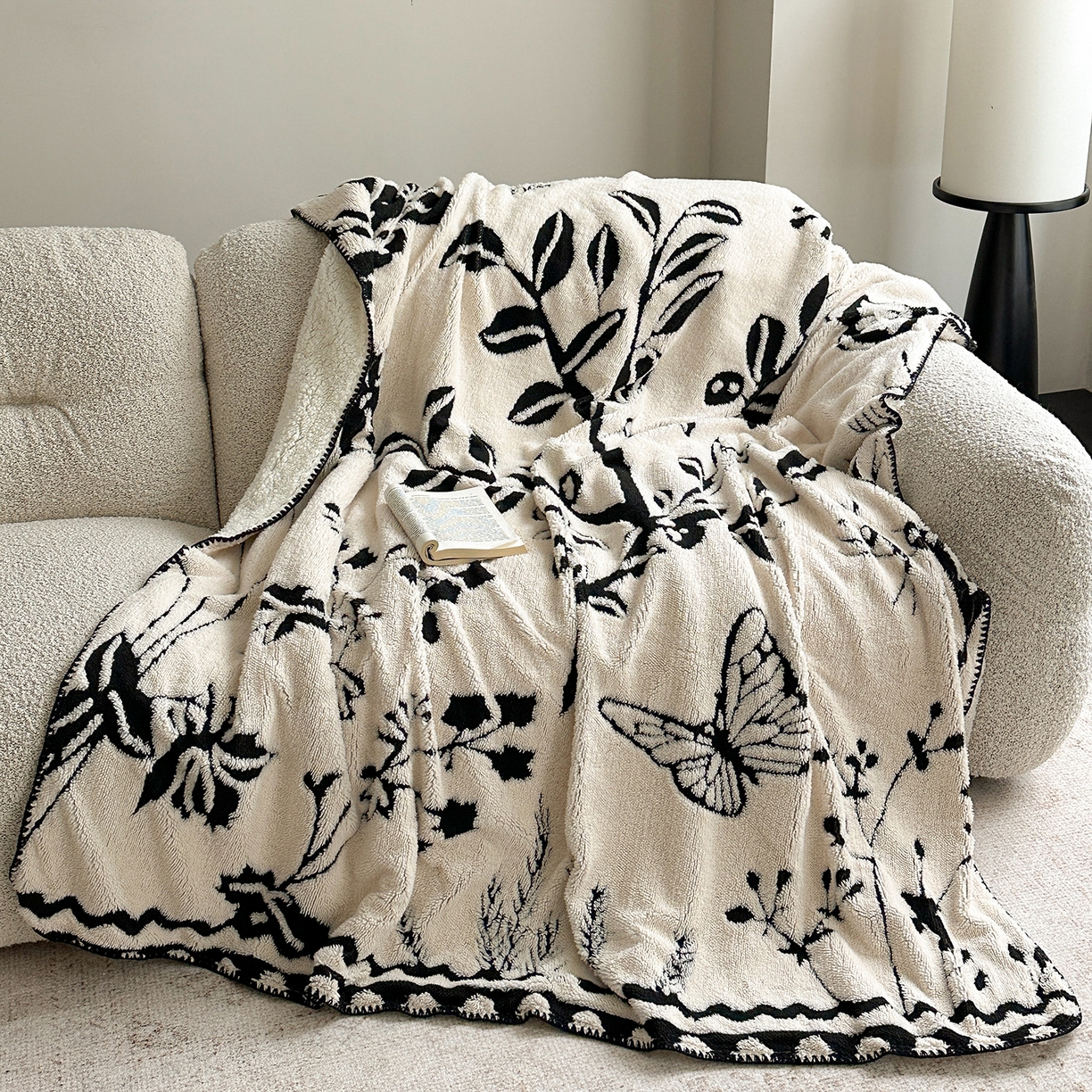 繁花家居 2025新款阳离子羊羔绒毛毯毯子 幻蝶花韵