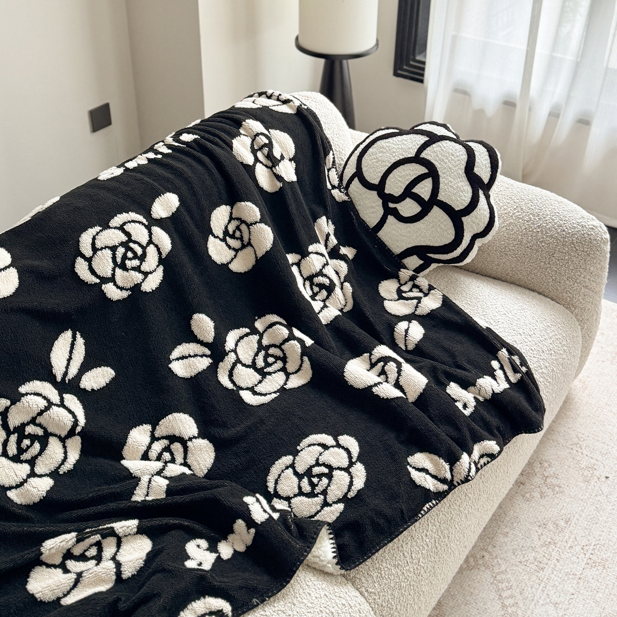 91家纺网 家纺一手货源 找家纺 繁花家居 2025新款阳离子羊羔绒毛毯毯子 夜玫馨