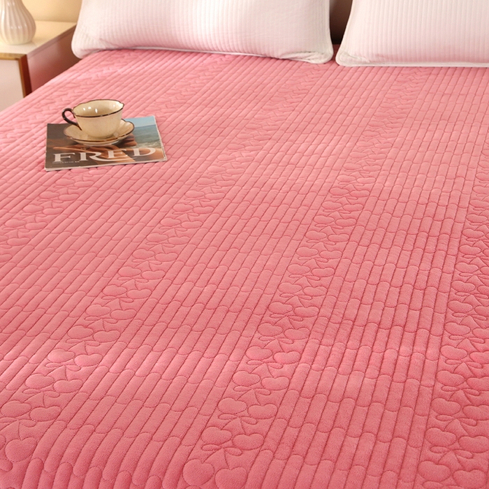 91家纺网 家纺一手货源 找家纺 栩裕纺织 2025新款宝宝绒夹棉单床盖-大蕾丝花边款 粉色