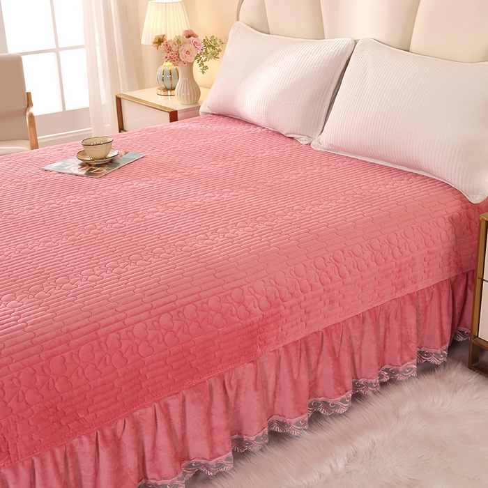 91家纺网 家纺一手货源 找家纺 栩裕纺织 2025新款宝宝绒夹棉单床盖-大蕾丝花边款 粉色