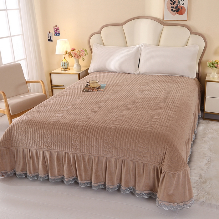 栩裕纺织 2025新款宝宝绒夹棉单床盖-大蕾丝花边款 卡其色