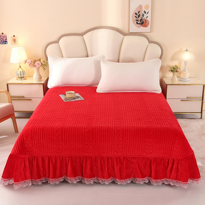 91家纺网 家纺一手货源 找家纺 栩裕纺织 2025新款宝宝绒夹棉单床盖-大蕾丝花边款 中国红