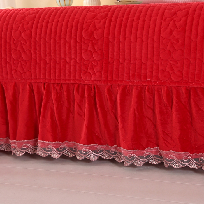 91家纺网 家纺一手货源 找家纺 栩裕纺织 2025新款宝宝绒夹棉单床盖-大蕾丝花边款 中国红
