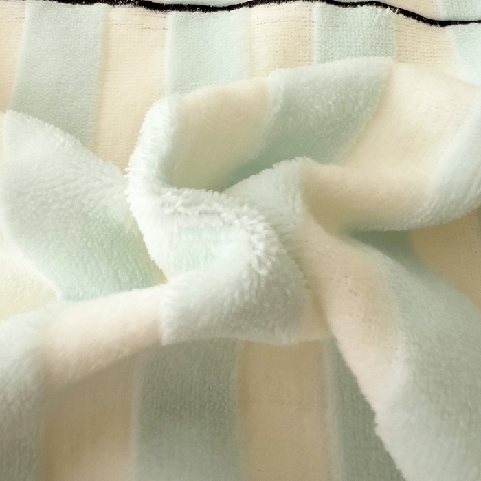 91家纺网 家纺一手货源 找家纺 繁花家居 2025新款经典条纹系列绣花牛奶绒单品床单床笠床单床笠单件 床单-蓝条小猫