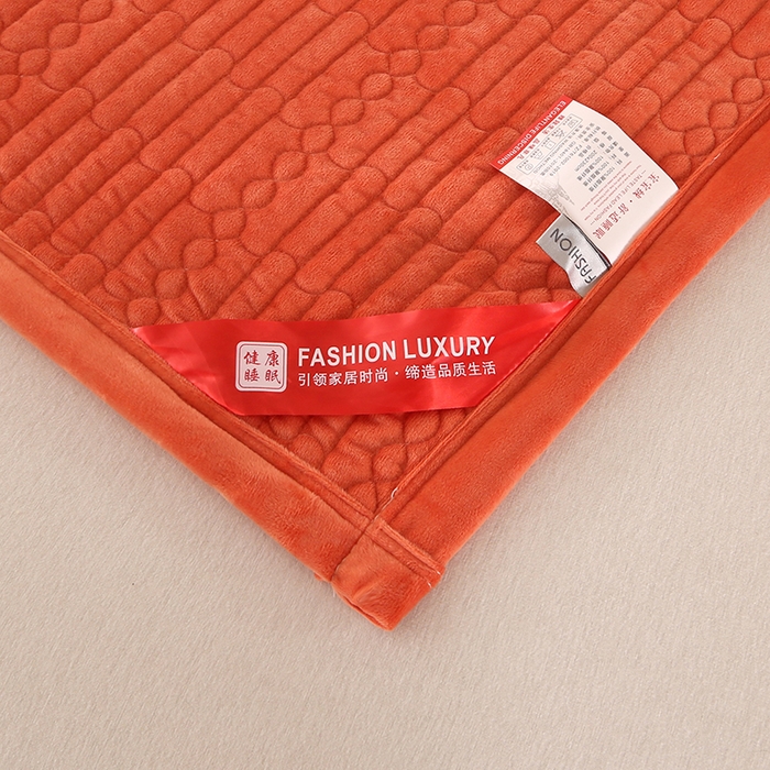 91家纺网 家纺一手货源 找家纺 栩裕纺织 2025新款宝宝绒夹棉单床盖-直边款 橙色