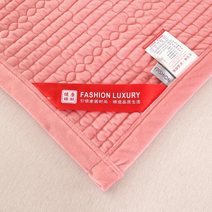 91家纺网 家纺一手货源 找家纺 栩裕纺织 2025新款宝宝绒夹棉单床盖-直边款 粉色