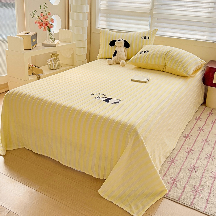91家纺网 家纺一手货源 找家纺 繁花家居 2025新款经典条纹系列绣花牛奶绒单品床单床笠床单床笠单件 床单-黄条熊猫