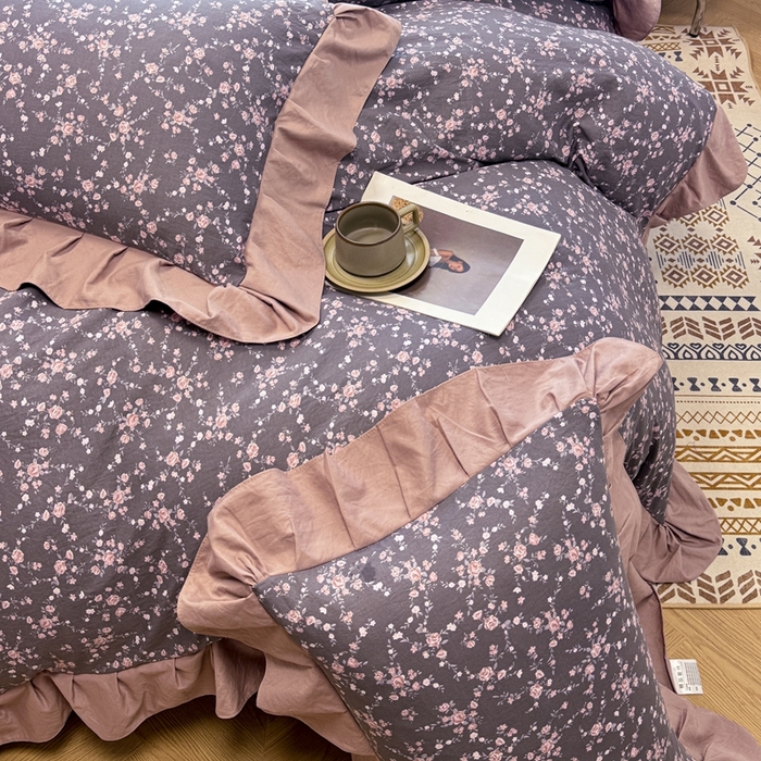 91家纺网 家纺一手货源 找家纺 芯贝儿 2025新款加厚原m有氧云感m提花四件套 花田浪漫