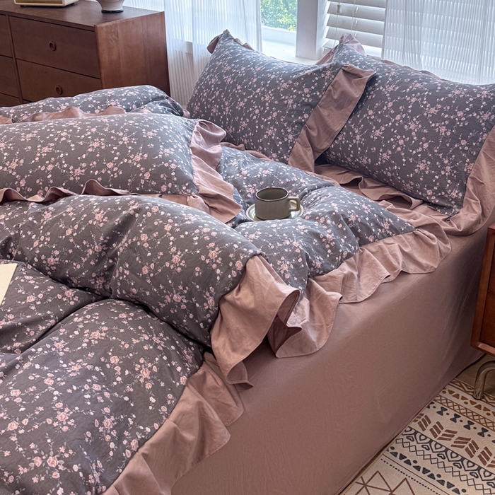 91家纺网 家纺一手货源 找家纺 芯贝儿 2025新款加厚原m有氧云感m提花四件套 花田浪漫