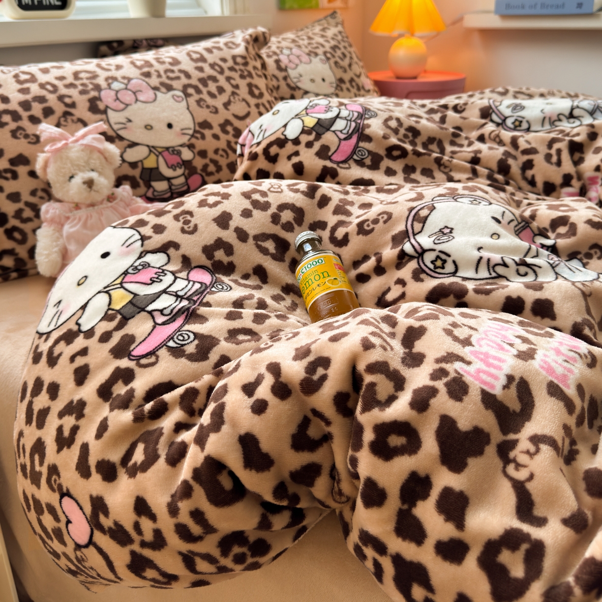 91家纺网 家纺一手货源 找家纺 （总）铭宣 2025新款高克重牛奶绒印花保暖四件套床单床笠单被套款