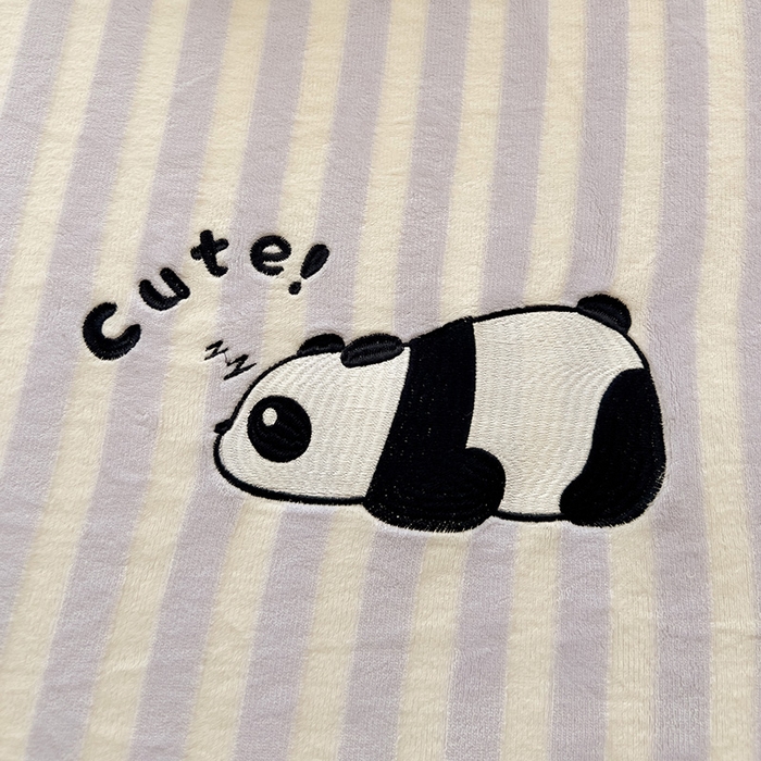 91家纺网 家纺一手货源 找家纺 繁花家居 2025新款经典条纹系列绣花牛奶绒单品床单床笠床单床笠单件 床单-紫条熊猫