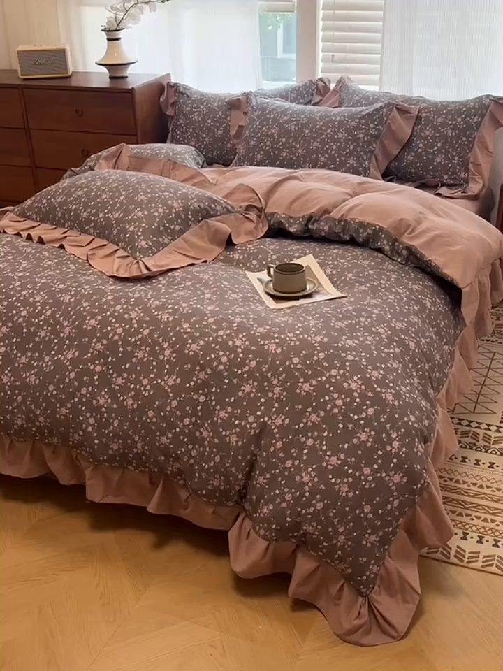 91家纺网 家纺一手货源 找家纺 芯贝儿 2025新款加厚原m有氧云感m提花四件套 花田浪漫