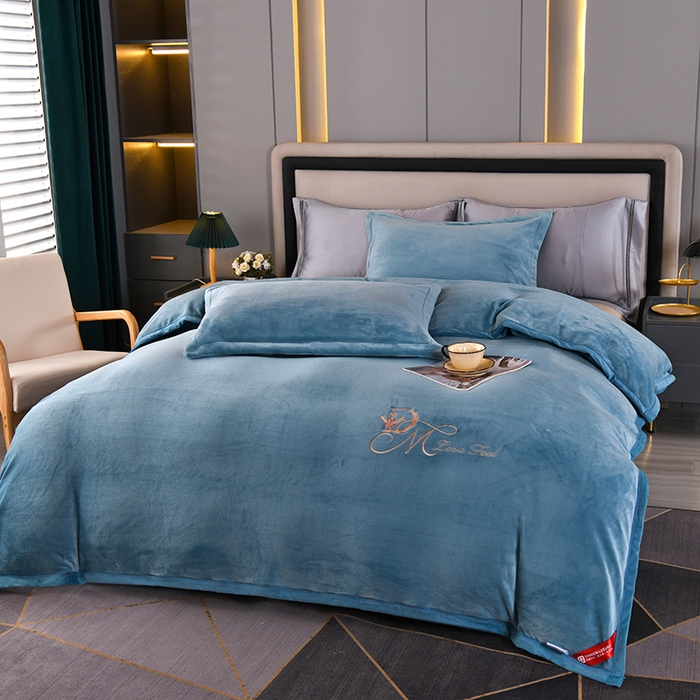 91家纺网 家纺一手货源 找家纺 （总）栩裕纺织 2025新款牛奶绒刺绣单被套