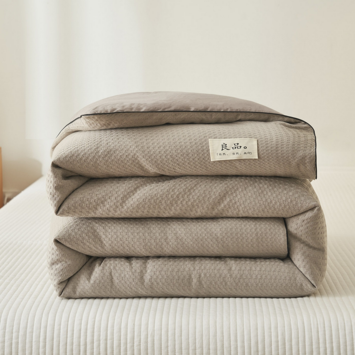 91家纺网 家纺一手货源 找家纺 子由家居 2025新款纯棉华夫格100%新疆棉花冬被被子被芯【里外纯棉】 华夫格棉花被-浅灰