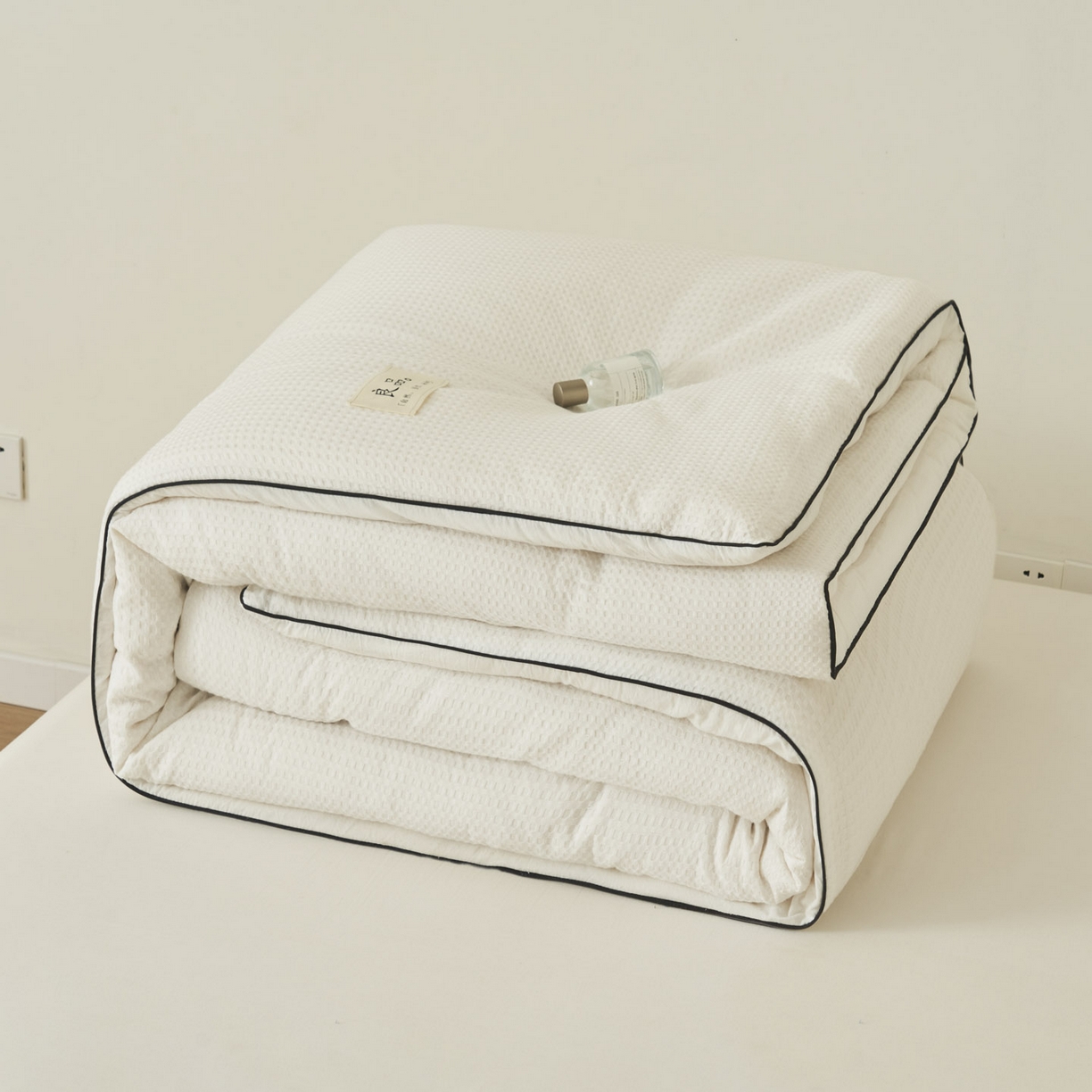 91家纺网 家纺一手货源 找家纺 子由家居 2025新款纯棉华夫格100%新疆棉花冬被被子被芯【里外纯棉】 华夫格棉花被-本白