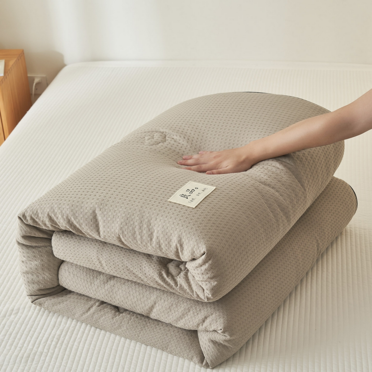 91家纺网 家纺一手货源 找家纺 子由家居 2025新款纯棉华夫格100%新疆棉花冬被被子被芯【里外纯棉】 华夫格棉花被-浅灰