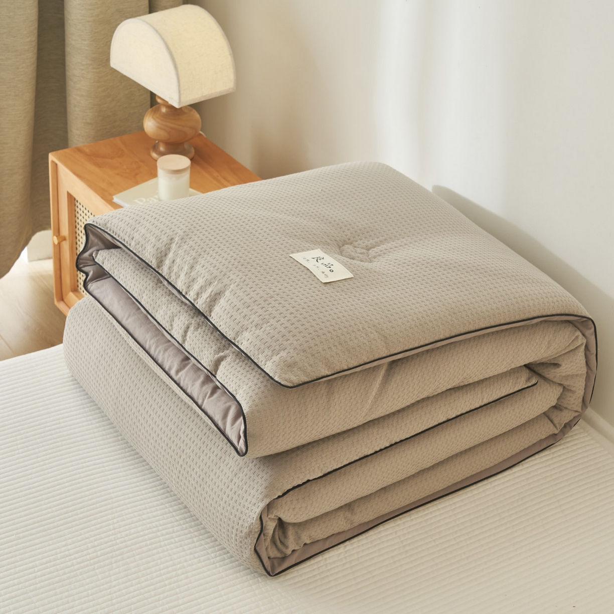 91家纺网 家纺一手货源 找家纺 子由家居 2025新款纯棉华夫格100%新疆棉花冬被被子被芯【里外纯棉】 华夫格棉花被-浅灰