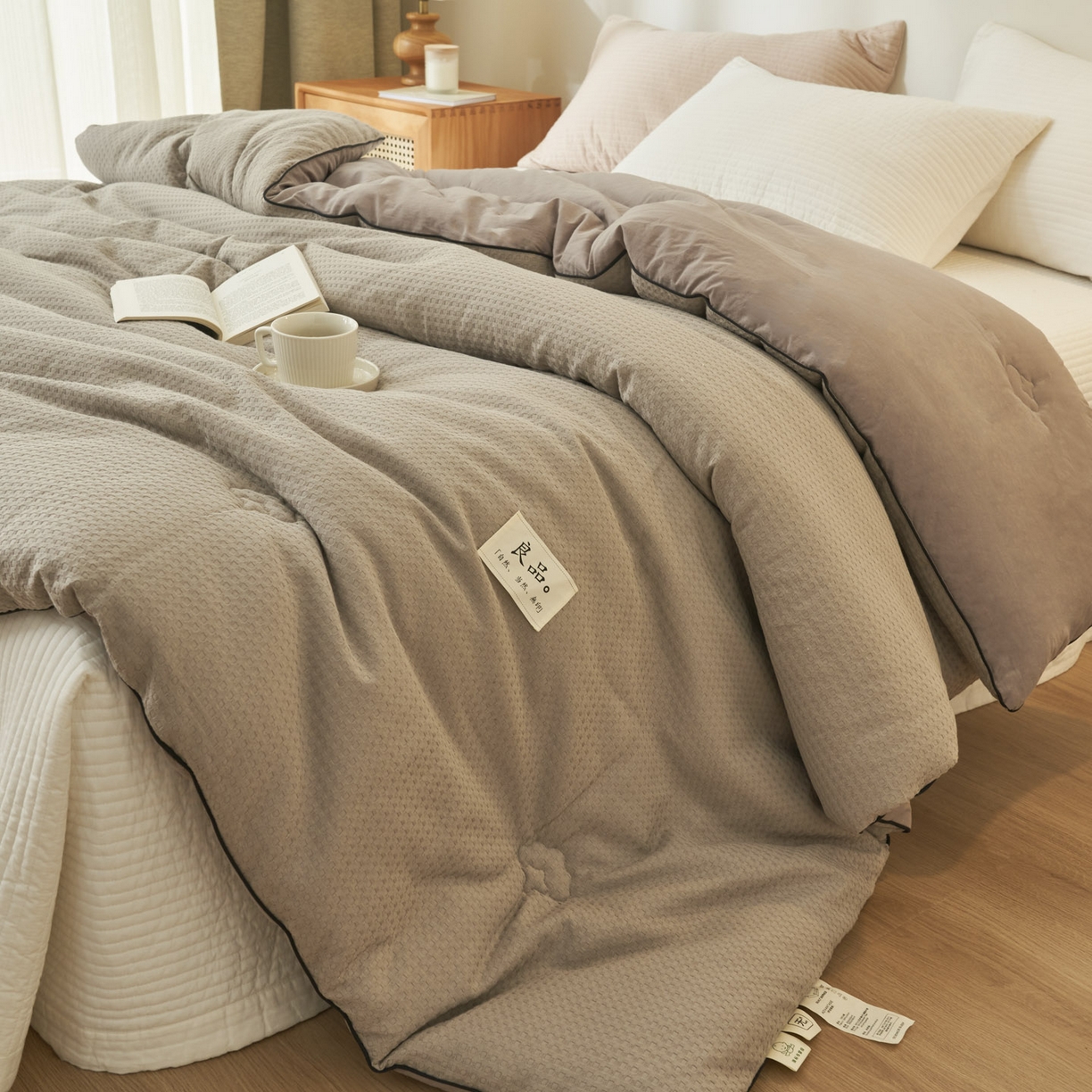 91家纺网 家纺一手货源 找家纺 子由家居 2025新款纯棉华夫格100%新疆棉花冬被被子被芯【里外纯棉】 华夫格棉花被-浅灰