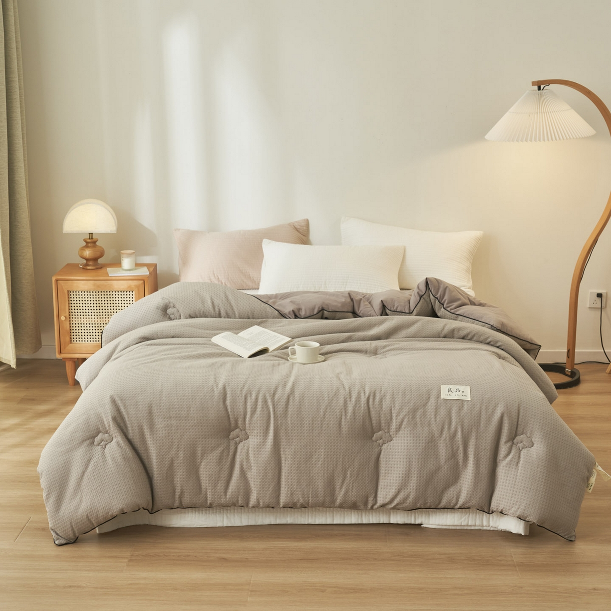 91家纺网 家纺一手货源 找家纺 子由家居 2025新款纯棉华夫格100%新疆棉花冬被被子被芯【里外纯棉】 华夫格棉花被-浅灰