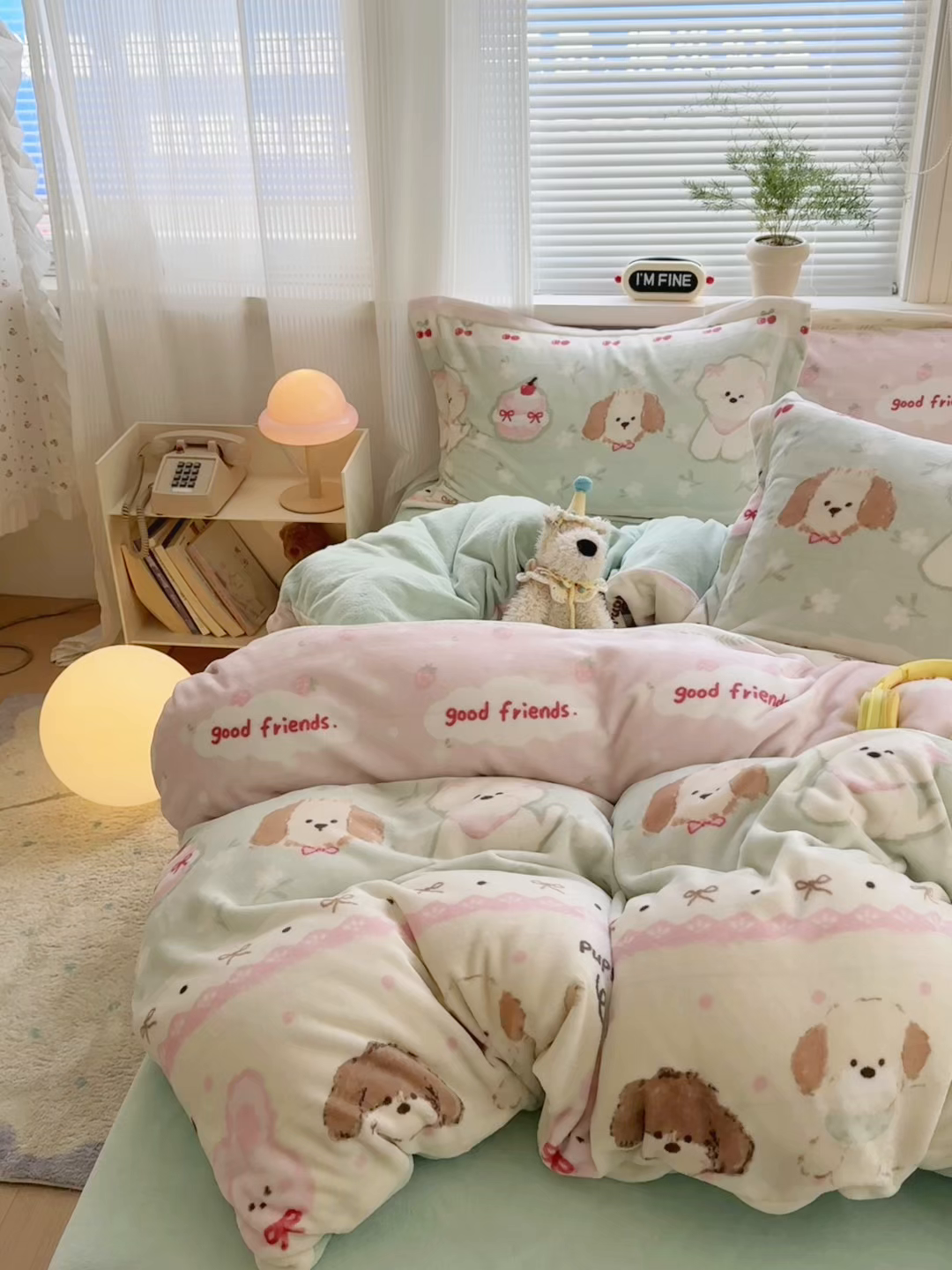 91家纺网 家纺一手货源 找家纺 铭宣 2025新款高克重牛奶绒印花保暖四件套床单床笠单被套款 春日萌犬