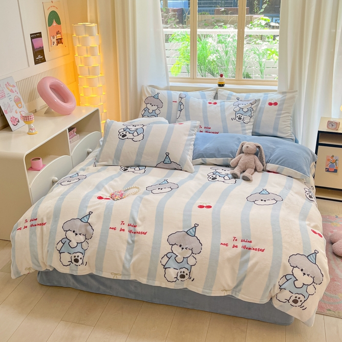 91家纺网 家纺一手货源 找家纺 铭宣 2025新款高克重牛奶绒印花保暖四件套床单床笠单被套款 高地犬-蓝