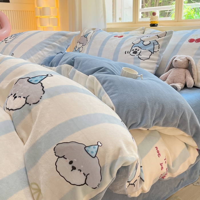 91家纺网 家纺一手货源 找家纺 铭宣 2025新款高克重牛奶绒印花保暖四件套床单床笠单被套款 高地犬-蓝