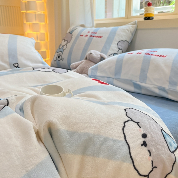 91家纺网 家纺一手货源 找家纺 铭宣 2025新款高克重牛奶绒印花保暖四件套床单床笠单被套款 高地犬-蓝