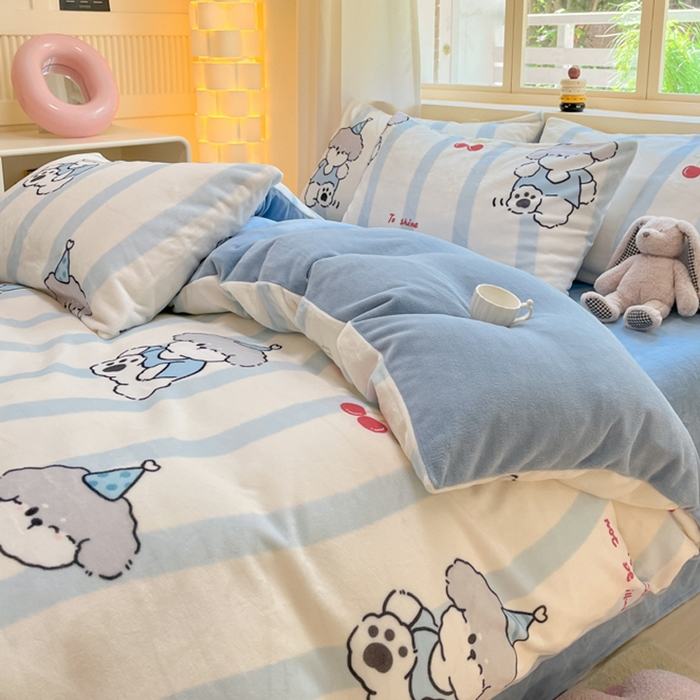 91家纺网 家纺一手货源 找家纺 铭宣 2025新款高克重牛奶绒印花保暖四件套床单床笠单被套款 高地犬-蓝