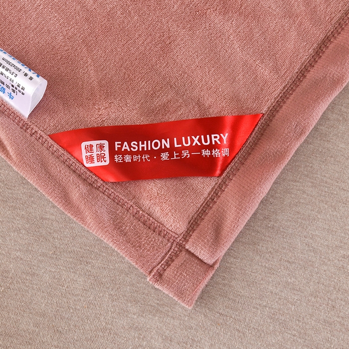 91家纺网 家纺一手货源 找家纺 栩裕纺织 2025新款牛奶绒刺绣单被套 豆沙色