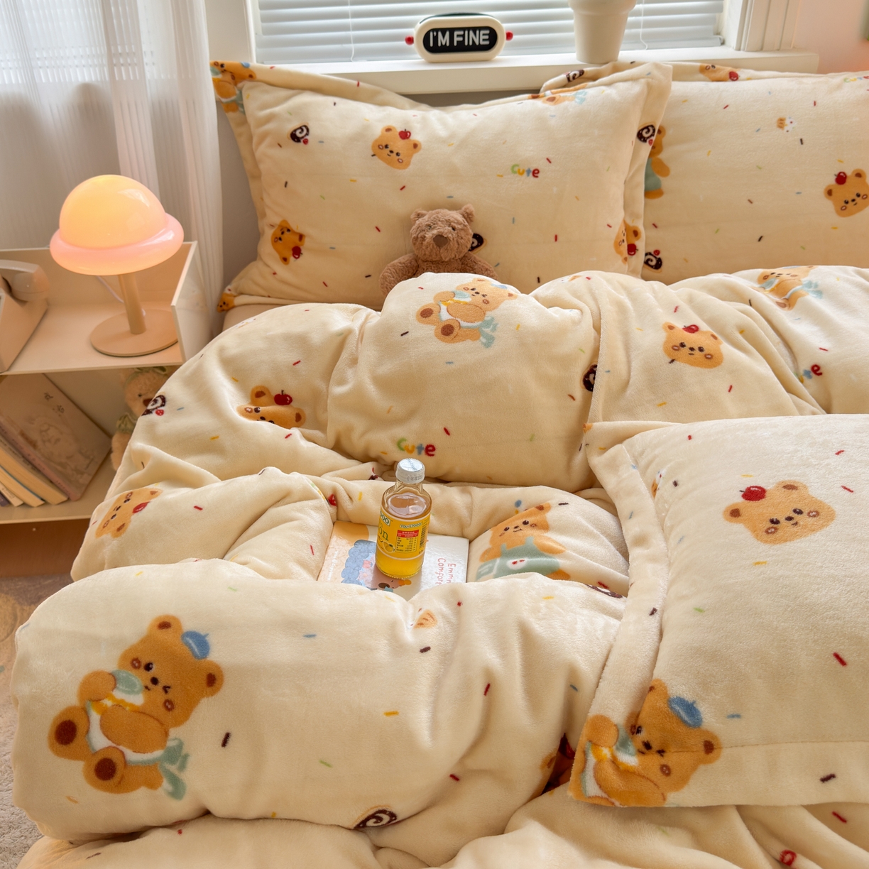 91家纺网 家纺一手货源 找家纺 铭宣 2025新款高克重牛奶绒印花保暖四件套床单床笠单被套款 黄油小熊