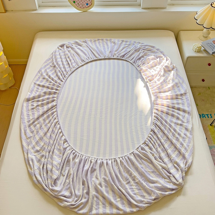 91家纺网 家纺一手货源 找家纺 繁花家居 2025新款经典条纹系列绣花牛奶绒单品床单床笠床单床笠单件 床笠-紫条熊猫