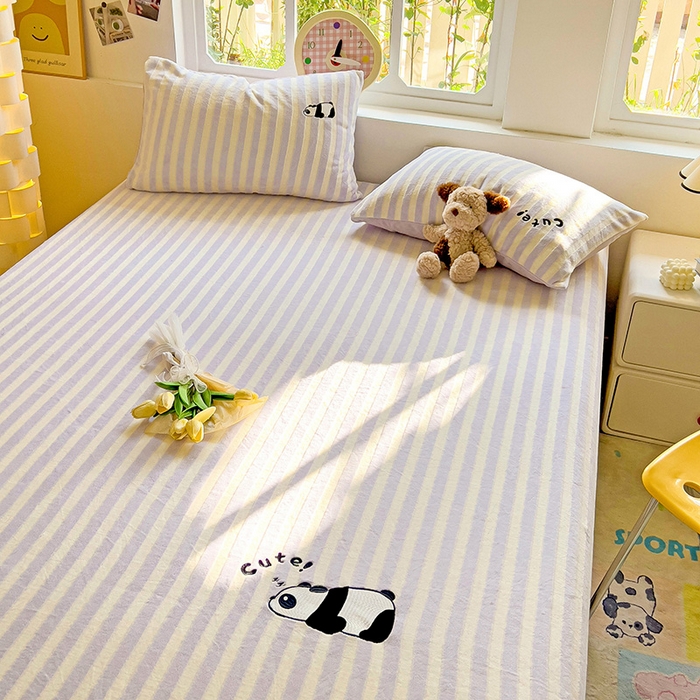 91家纺网 家纺一手货源 找家纺 繁花家居 2025新款经典条纹系列绣花牛奶绒单品床单床笠床单床笠单件 床笠-紫条熊猫