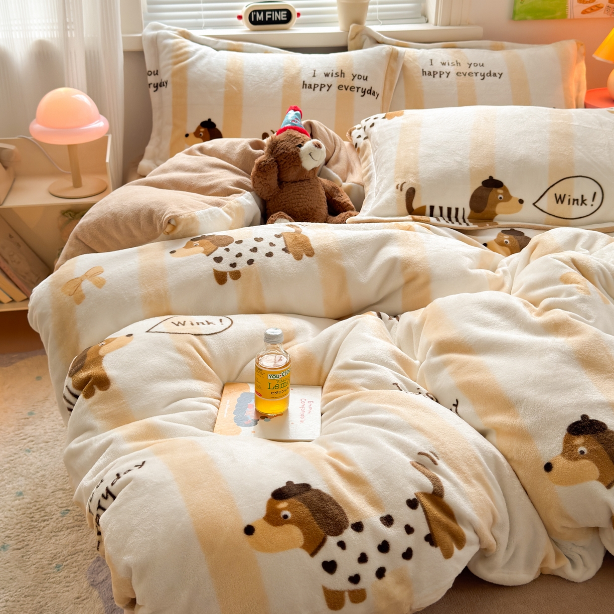 91家纺网 家纺一手货源 找家纺 铭宣 2025新款高克重牛奶绒印花保暖四件套床单床笠单被套款 腊肠狗