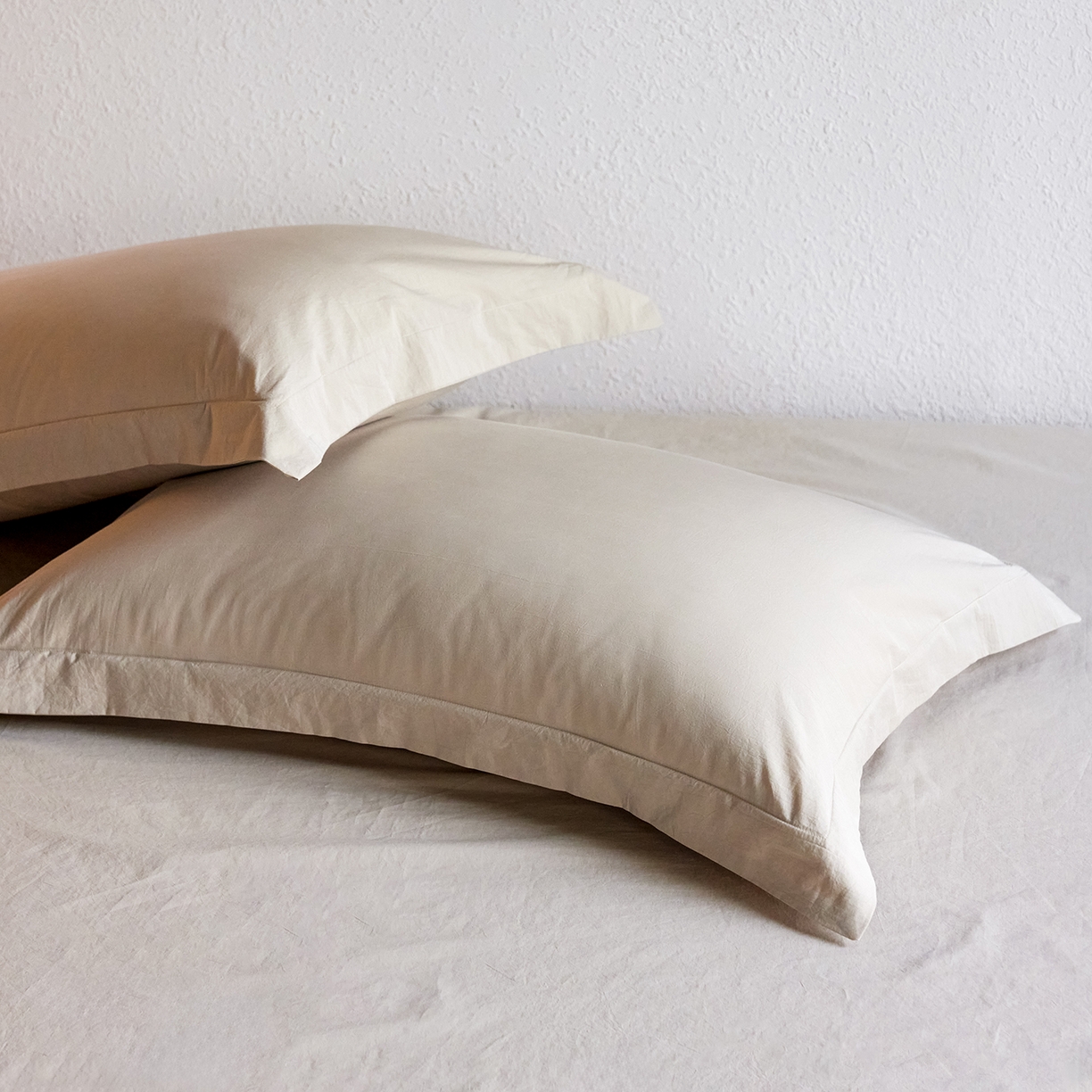 91家纺网 家纺一手货源 找家纺 轩和家居 2025新款70S砂洗长绒棉枕套 芦暖