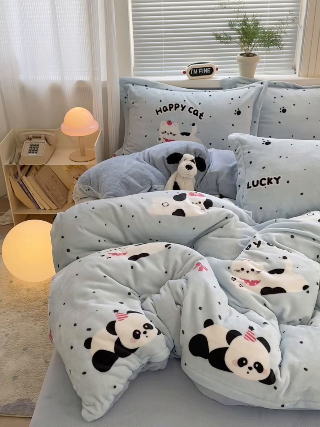 91家纺网 家纺一手货源 找家纺 铭宣 2025新款高克重牛奶绒印花保暖四件套床单床笠单被套款 蓝调熊猫
