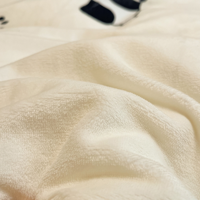 91家纺网 家纺一手货源 找家纺 铭宣 2025新款高克重牛奶绒印花保暖四件套床单床笠单被套款 萌仔熊猫