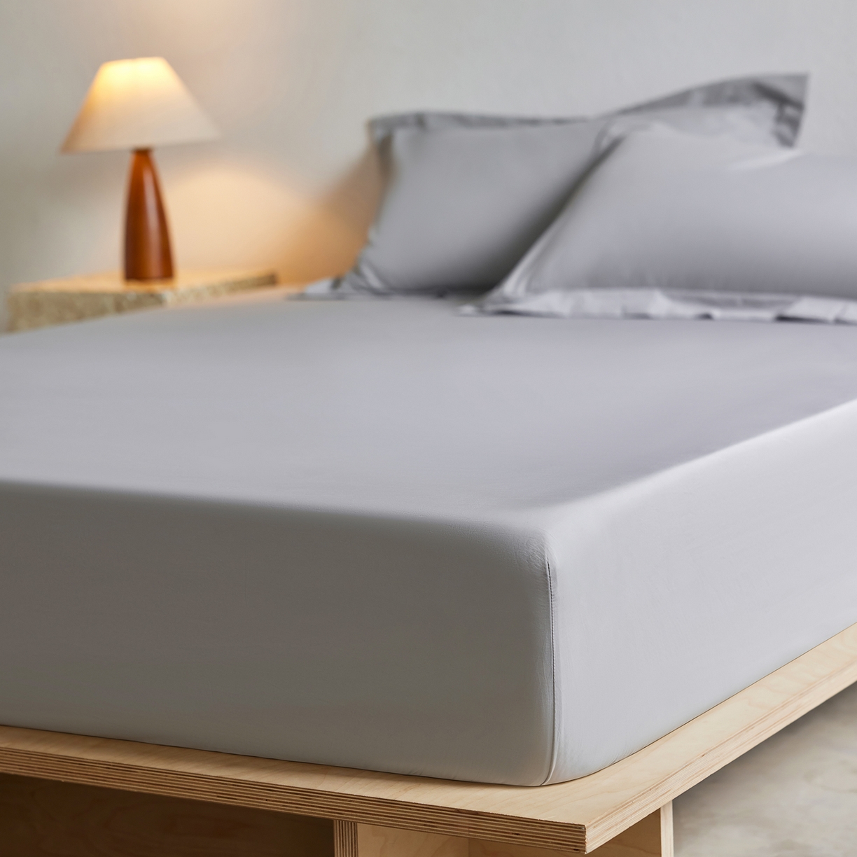 91家纺网 家纺一手货源 找家纺 轩和家居 2025新款70S砂洗长绒棉单床笠 松烟