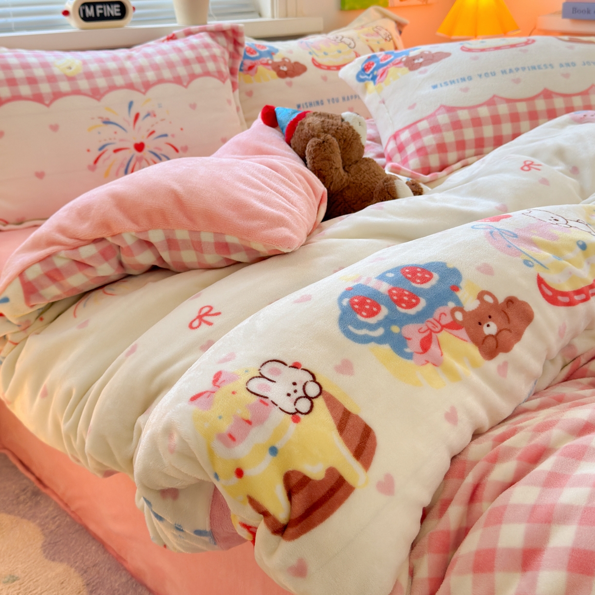 91家纺网 家纺一手货源 找家纺 铭宣 2025新款高克重牛奶绒印花保暖四件套床单床笠单被套款 生日派对