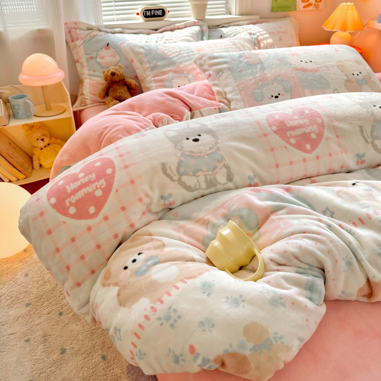 91家纺网 家纺一手货源 找家纺 铭宣 2025新款高克重牛奶绒印花保暖四件套床单床笠单被套款 甜心宝贝