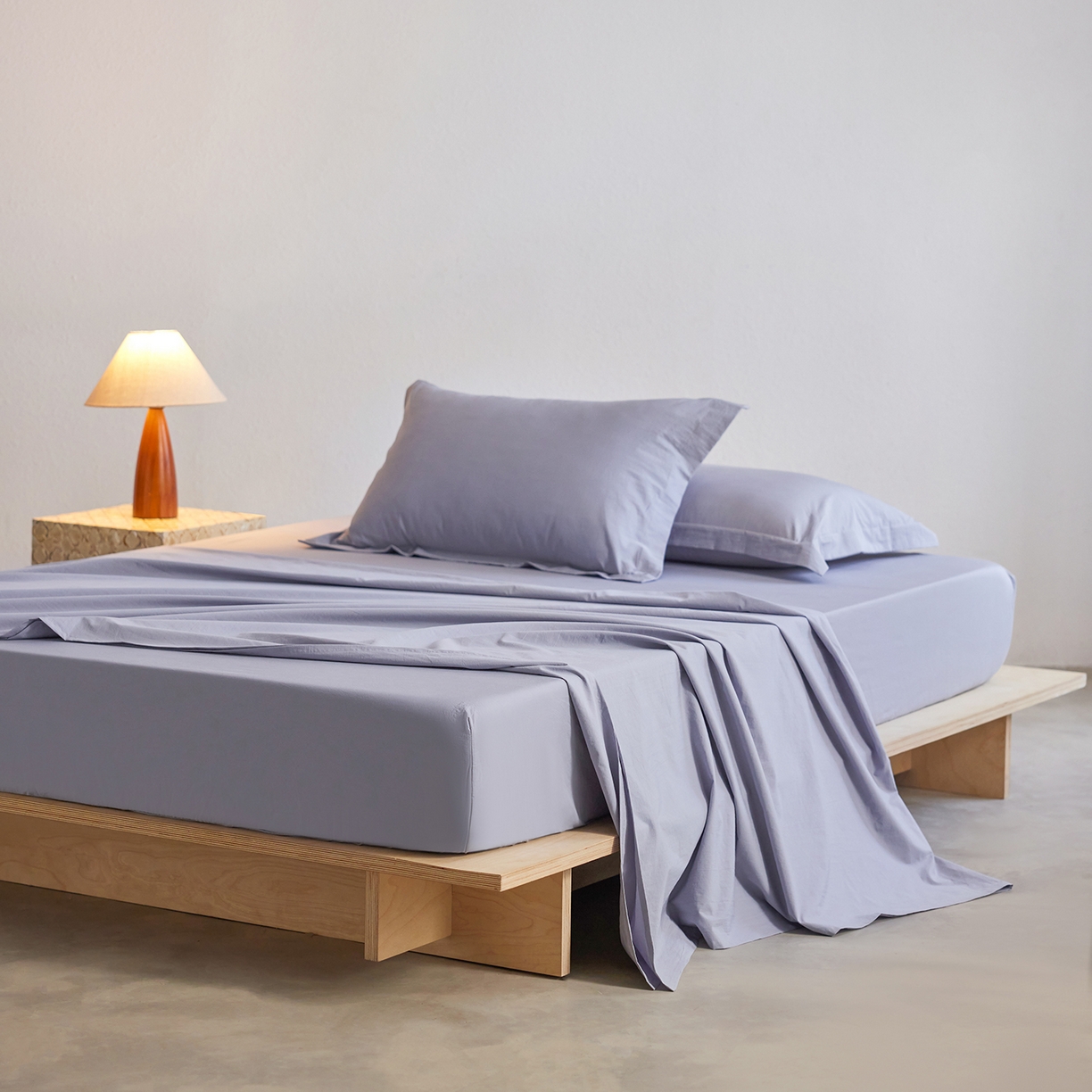 91家纺网 家纺一手货源 找家纺 轩和家居 2025新款70S砂洗长绒棉床单 云水