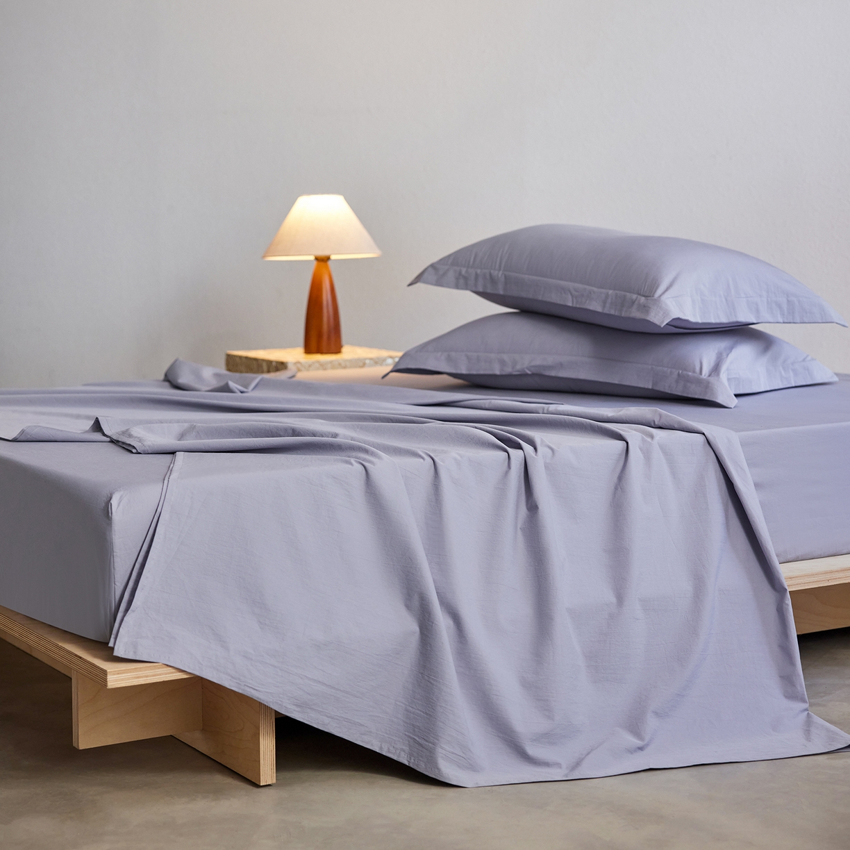 91家纺网 家纺一手货源 找家纺 轩和家居 2025新款70S砂洗长绒棉床单 云水