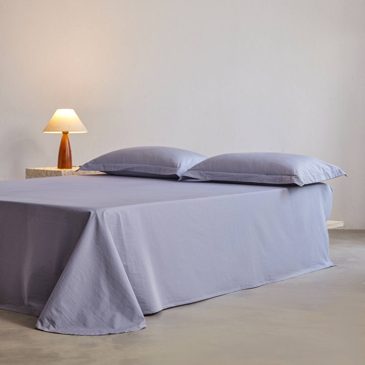 91家纺网 家纺一手货源 找家纺 轩和家居 2025新款70S砂洗长绒棉床单 云水