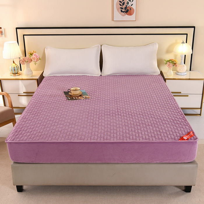 91家纺网 家纺一手货源 找家纺 栩裕纺织 2025新款亲肤绒夹棉保暖床笠 香芋紫