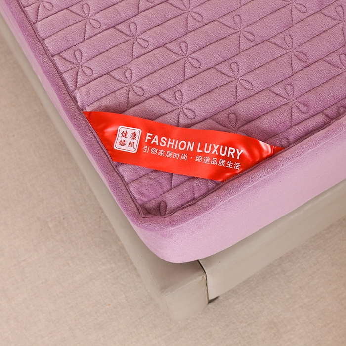 91家纺网 家纺一手货源 找家纺 栩裕纺织 2025新款亲肤绒夹棉保暖床笠 香芋紫