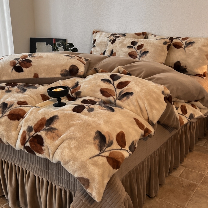 91家纺网 家纺一手货源 找家纺 （总）子曰 2025新款美拉德高克重兔绒牛奶绒床盖款四件套