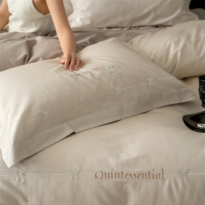 91家纺网 家纺一手货源 找家纺 红番天家居馆 （控价）2025新款全棉云柔棉磨毛+磨毛肌理纹+工艺款四件套-岚蝶（每款供货价的基础上一切活动券后+100） 岚蝶 杏子灰