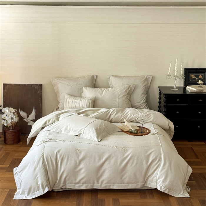 红番天家居馆 （控价）2025新款全棉云柔棉磨毛+磨毛肌理纹+工艺款四件套-珠光（每款供货价的基础上一切活动券后+100） 珠光 初秋