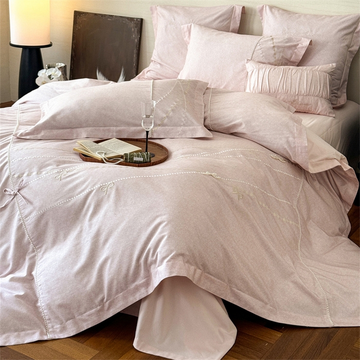 91家纺网 家纺一手货源 找家纺 红番天家居馆 （控价）2025新款全棉云柔棉磨毛+磨毛肌理纹+工艺款四件套-珠光（每款供货价的基础上一切活动券后+100） 珠光-盈盈